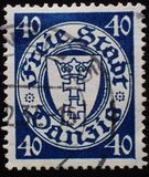 [Coat of Arms, type AV17]