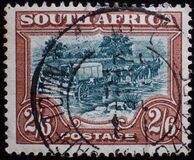 [Tipos de 1.926/27. Emitida con ambas inscripciones "SOUTH AFRICA" o "SUIDAFRIKA". Los 187/90 y 198/99 tienen el dentado de 15 x 14, tipo T1]