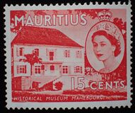 [Queen Elizabeth II - Local Motives, type CF]