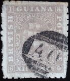 [Barco "Sandbach" 1 mm de separación entre las letras de "CENTS", tipo G12]