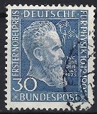 [The 50th Anniversary of Wilhelm Röntgen's Nobel Prize in Physics, tyyppi R]