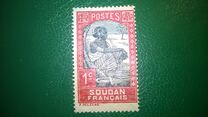 [Vita in Sudan - Donna sudanese, Scrivi F]