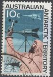 [Research in Antarctica, Tipi M]