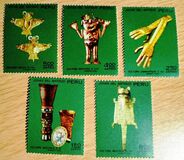 [Airmail - Peruvian Art - Jewelled Antiquities, type VJ]