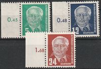[President Wilhelm Pieck - New Watermark, type I2]