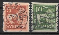 [Standing Lion, type U8]
