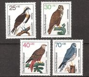 [Youth Hostel - Birds, Typ UA]