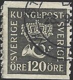 [Crown and Coach Horn, type W17]
