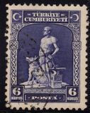 [Inscription "TÜRKIYE CÜMHURIYETI" - "Ü" in "CÜMHURIYETI", प्रकार JT4]