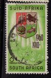 [50 anni dell'Unione del Sudafrica - Filigrana: Stemma dell'Unione, laterale a sinistra - Tipografia: Government Printer, Pretoria, Scrivi HF]