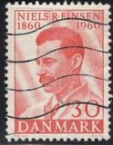 [The 100th Anniversary of the Birth of Dr.Niels R. Finsen. Physician and Scientist, प्रकार EC]