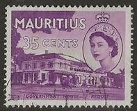 [Queen Elizabeth II - Local Motives, type CI]