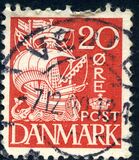[Caravel - 1 Line of Fields Left of "D" in "DENMARK", type AT17]