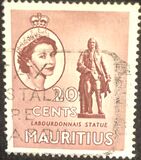 [Queen Elizabeth II - Local Motives, type CG]
