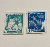 [The Championship of Winter Sports, type AT]