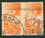 [War Effort - Prices are for Single Stamps, տեսակ DR]