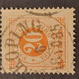 [Numerals in Circle - Different Perforation, type F17]