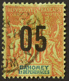[Issues of 1899-1905 Overprinted in Red or Blue - Distance between 0 & 5 = 2 mm; Distance between 1 & 0 = 3mm, type F3]
