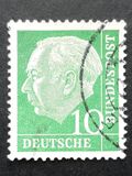 [Professor Dr. Th. Heuss, тып AV9]