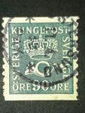 [Crown and Coach Horn, type W22]