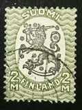 [Standing lion, type S20]