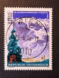 [The 50th Anniversary of the Hahnenkammrennen in Kitzbuehel, type BFL]