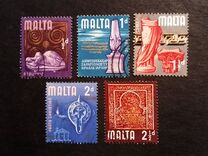 [Independence, type DQ]