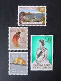 [Local Motives and Queen Elizabeth II, Typ U]