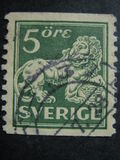 [Standing Lion, type U18]