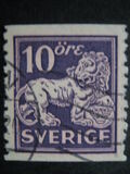 [Standing Lion, type U23]