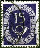 [Corno postale - Filigrana: Linee decorative a zig zag decrescenti, BP dritto capovolto - Stampatore: Bundesdruckerei - Disegno: Georg Alexander Mathéy, Scrivi K6]