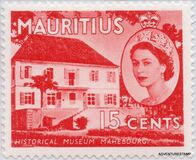 [Queen Elizabeth II - Local Motives, type CF]