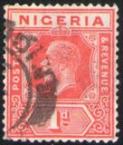 [Re George V - Come precedente. Die II, "POSTAGE" e "& REVENUE" Etichette Curve verso l'interno in alto - Filigrana: Corona multipla e scritta CA - Tipografia: De La Rue & Co. Ltd., Scrivi A23]