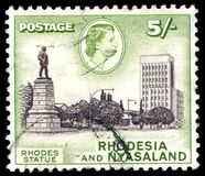 [Queen Elizabeth, Local Motives, type R]