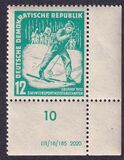 [The Championship of Winter Sports, type AT]