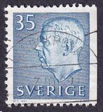 [King Gustaf VI Adolf of Sweden & Tree Crowns - New Colors and Values, type FA60]