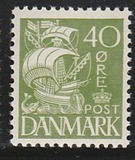 [Caravel - Steel Engraving. 2 Lines of Fields Left of "D" in "DENMARK", type AT5]