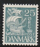 [Caravel - Steel Engraving. 2 Lines of Fields Left of "D" in "DENMARK", type AT2]