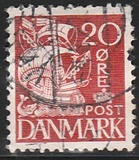 [Caravel - 1 Line of Fields Left of "D" in "DENMARK", type AT17]