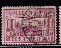 [Airmail - Airplanes over Landscape, тып M]