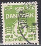 [Wavy Lines - Steel Engraving. 1 White Field on Left Lion's Top Paw, type AS3]