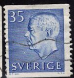 [King Gustaf VI Adolf of Sweden & Tree Crowns - New Colors and Values, type FA60]