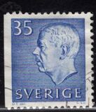 [King Gustaf VI Adolf of Sweden & Tree Crowns - New Colors and Values, type FA60]