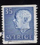 [King Gustaf VI Adolf of Sweden & Tree Crowns - New Colors and Values, type FA60]