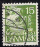 [Caravel - 1 Line of Fields Left of "D" in "DENMARK", 类型 AT15]