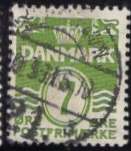 [Caravel - 1 Line of Fields Left of "D" in "DENMARK", 类型 AT15]