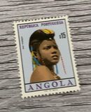 [Angolan Women, tyyppi EY]