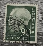 [Freimarken: Bundespräsident Theodor Heuss, Typ AV22]