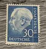 [Freimarken: Bundespräsident Theodor Heuss, Typ AV16]