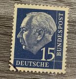 [Freimarken: Bundespräsident Theodor Heuss, Typ AV10]